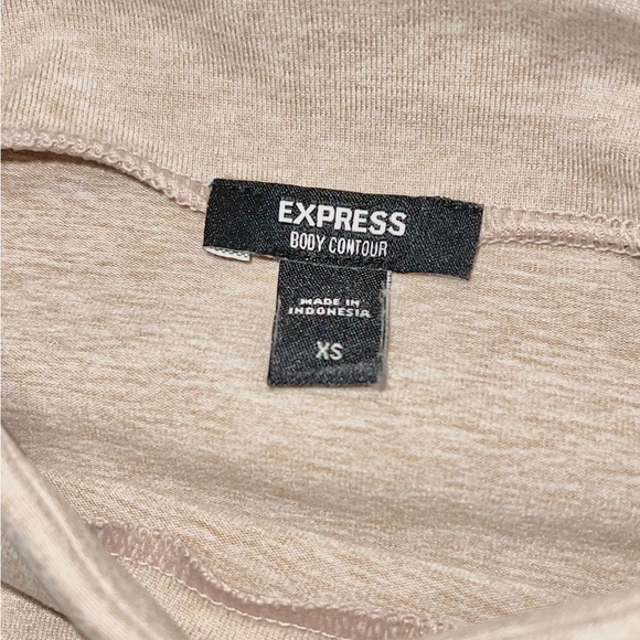 Body Contour Cozy Mock Neck Long Sleeve Tee - Picture 3 of 4